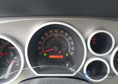 2016 Toyota Sequoia Sr5 5.7L V8 from USA, damaged, VIN 5TDZY5G18GS062734